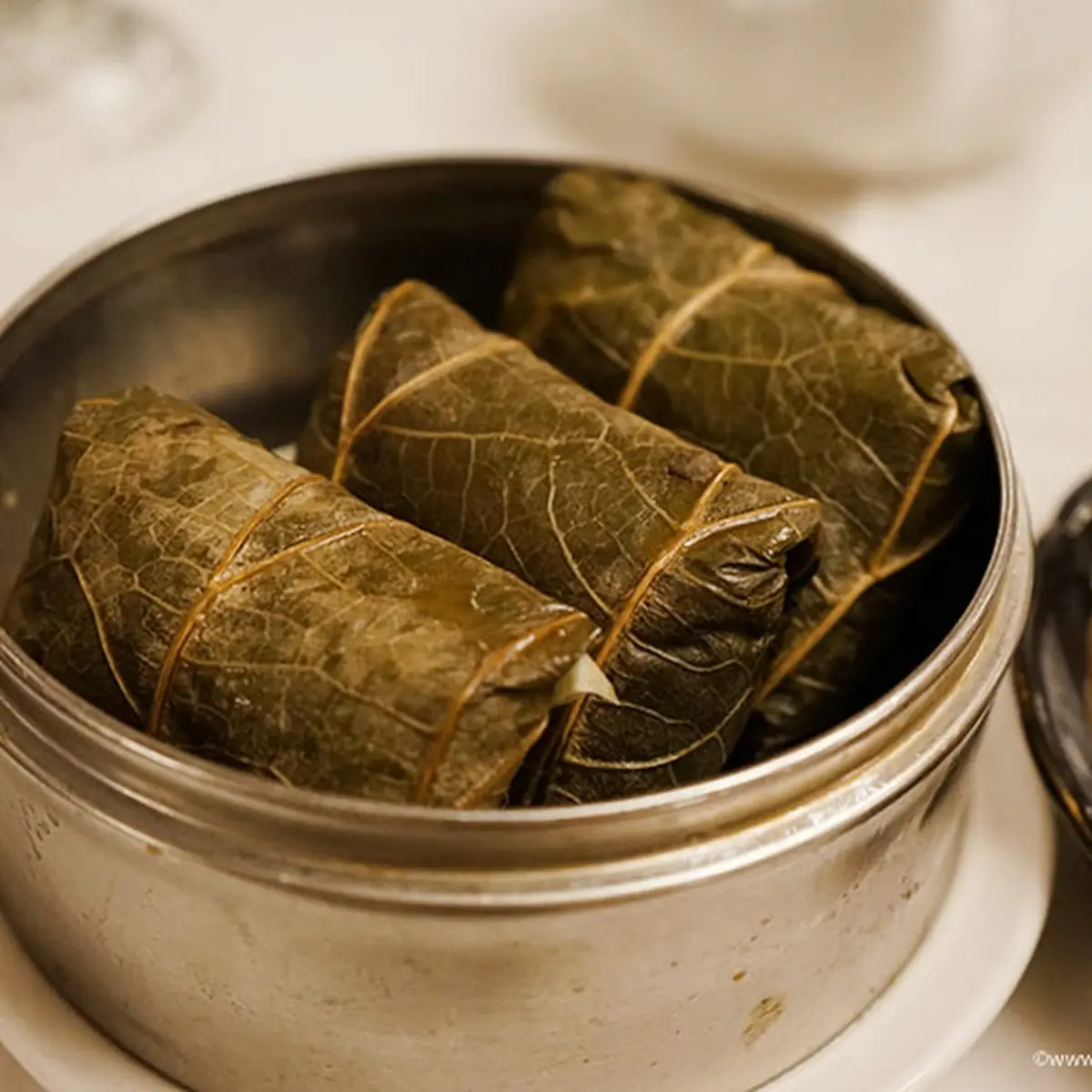 sticky rice with lotus leaf 荷叶糯米粉